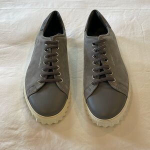 Salvatore Ferragamo Men’s gray sneakers, size 9